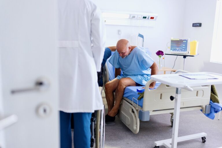 pain management after hip surgery