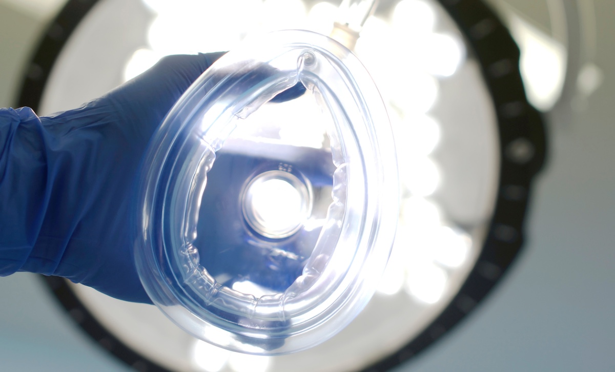 mask induction in adults